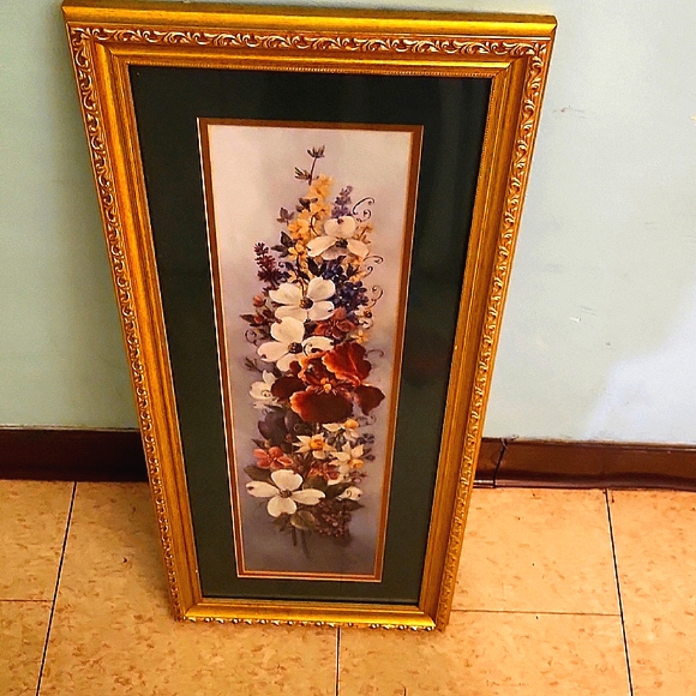 Wall Art Vintage Framed Flower Arangement Picture